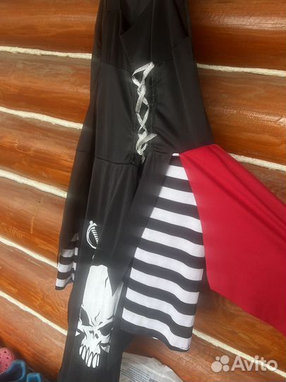 Костюм пиратки женский с шляпой