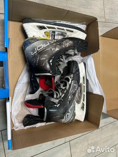 Коньки bauer hyperlite 5,5 fit2