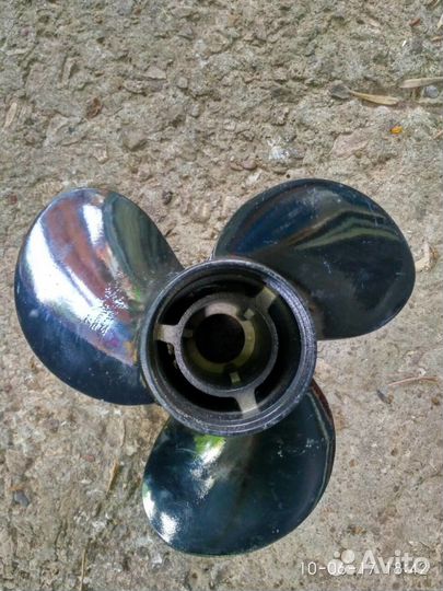 Винт гребной новый без втулки 10