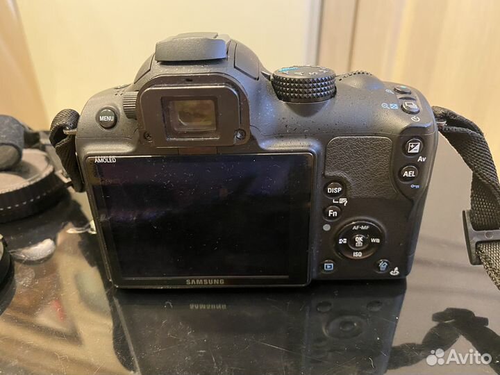 Зеркальный фотоаппарат samsung NX11