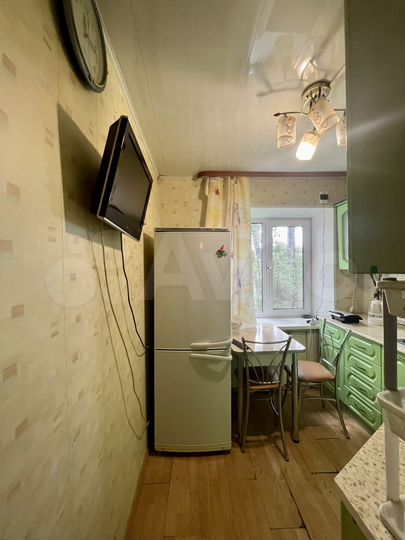 3-к. квартира, 65 м², 2/4 эт.