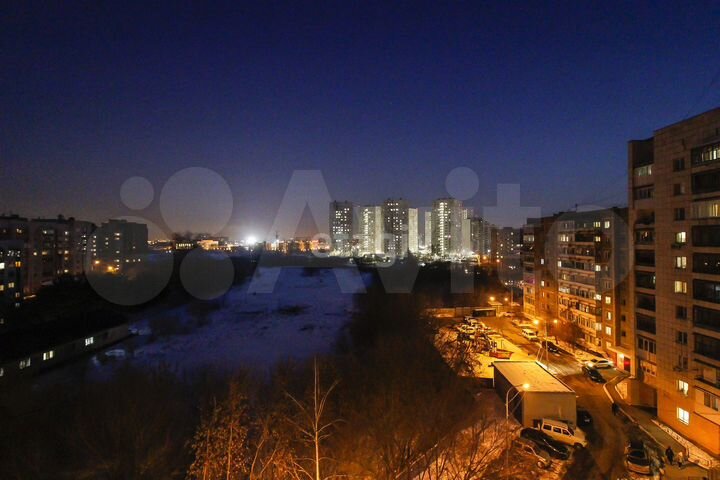 4-к. квартира, 76 м², 8/12 эт.