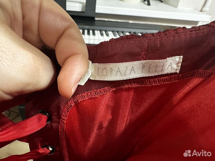 Платье Topaza pella 40-42 с диким шелком