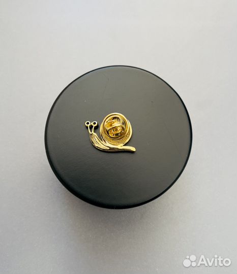 Брошь Улитка