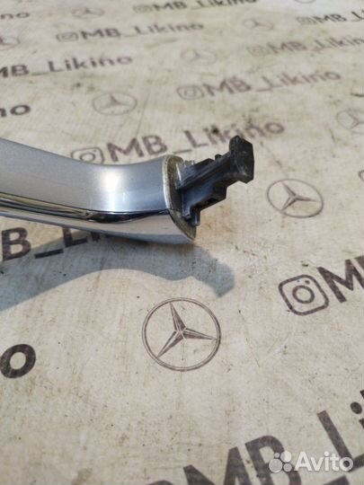 Ручка двери внешняя левая Mercedes Ml W164