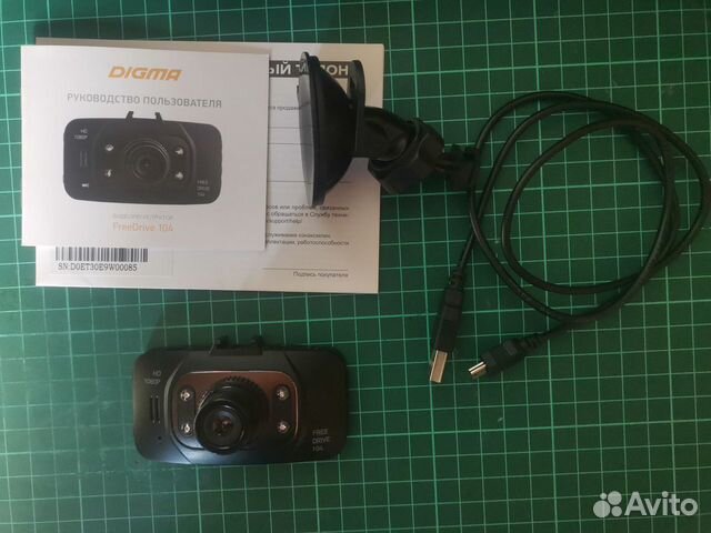 Видеорегистратор digma FreeDrive 104