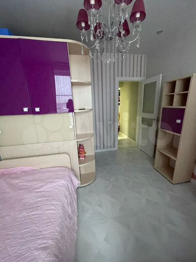 3-к. квартира, 92 м², 10/18 эт.