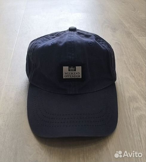 Кепка weekend offender