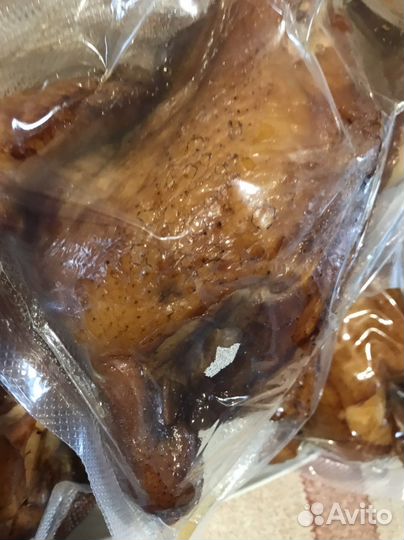 Продаю копченых цыплят бройлеров горячего копчения