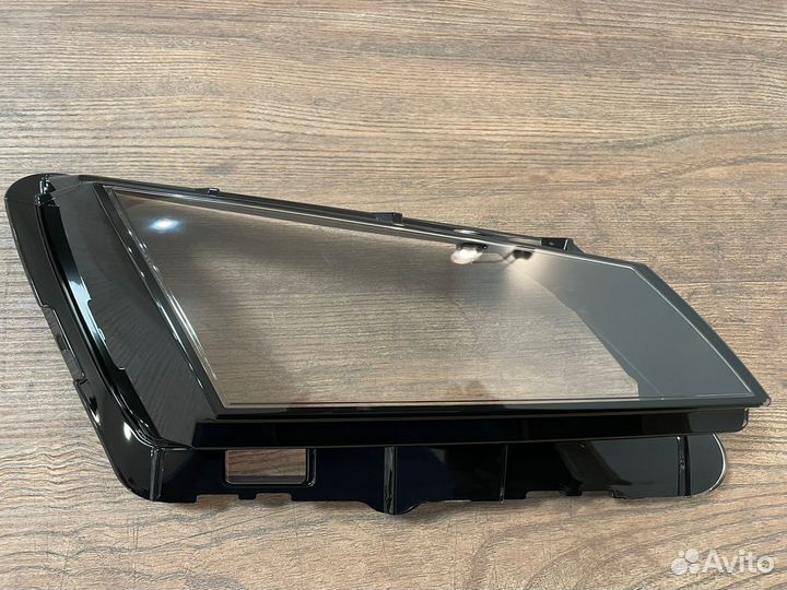 Стекла фар Skoda Kodiaq 2016+ До Рестайлинга низ