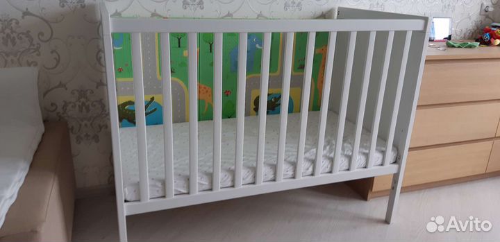 Детская кровать IKEA с матрасом 12на60