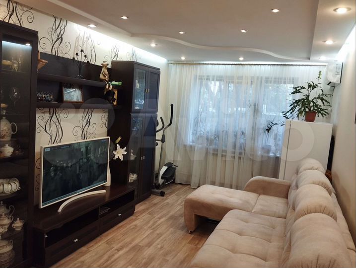 2-к. квартира, 48 м², 1/5 эт.