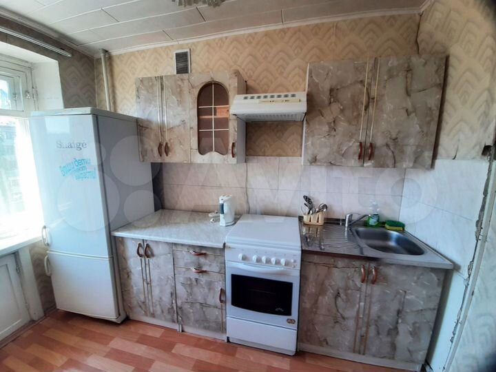 2-к. квартира, 42 м², 4/9 эт.