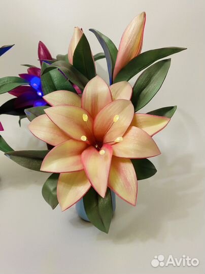 Светильник Лилия на светодиодах