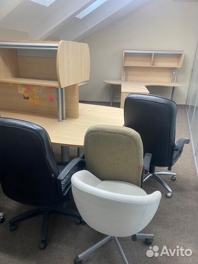 Офисная мебель / мебель для кабинета