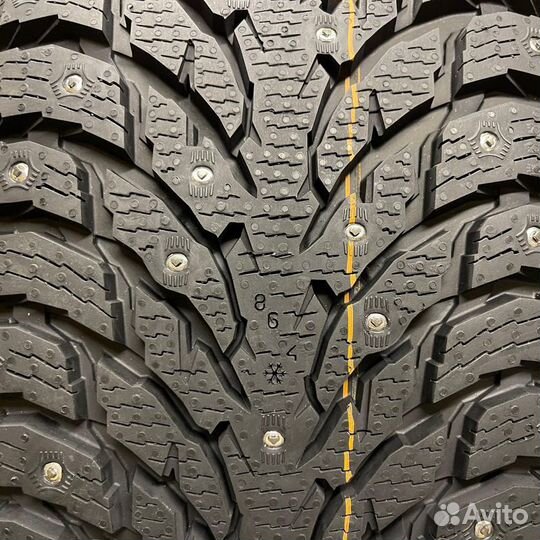 Ikon Tyres Autograph Ice 9 SUV 235/55 R19 105