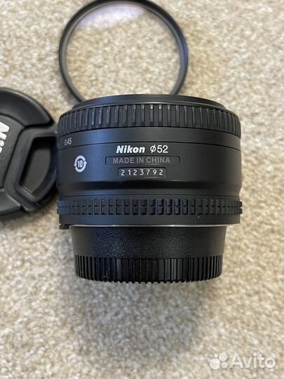 Nikon 50mm f/1.8D AF Nikkor