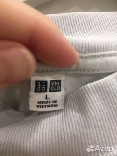 Футболка Uniqlo