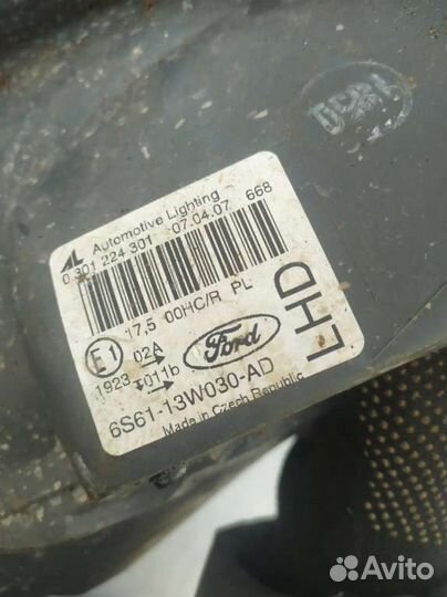 Фара на ford