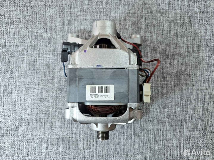 Двигатель Indesit C00215967 Б/У