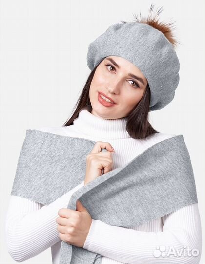 Берет с шарфом