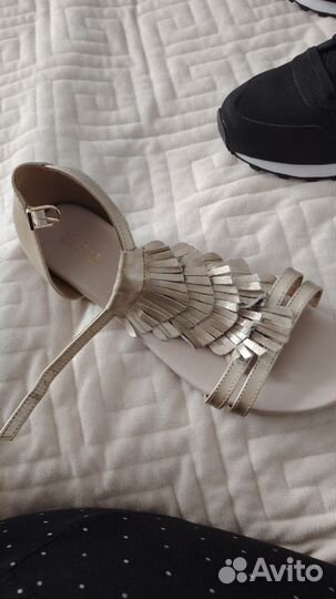 Сандалии Briana Andre