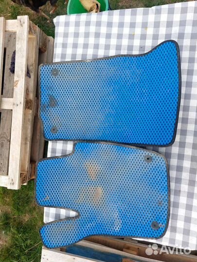 Ковры салона scoda rapid