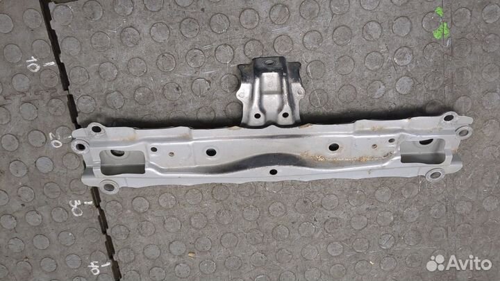 Рамка капота Lexus NX, 2019