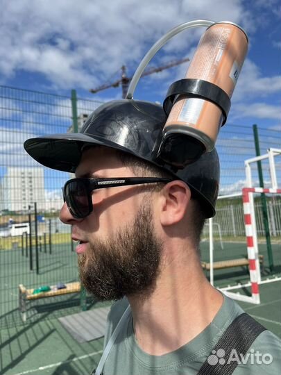 Пивная каска с подставкой под банки,бутылки хэлуин