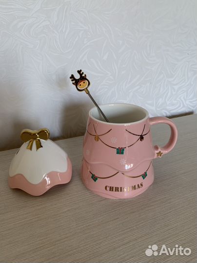 Кружка розовая новогодняя