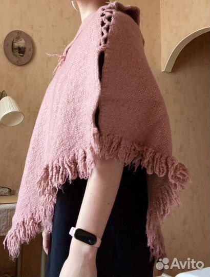 Пончо из шерсти