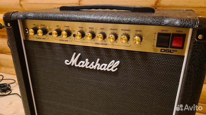 Ламповый комбоусилитель Marshall DSL20CR