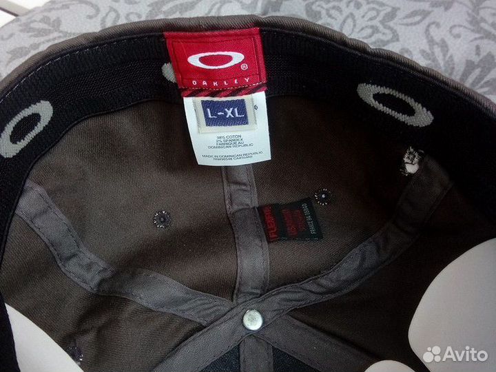 Бейсболка Oakley Static 2.0