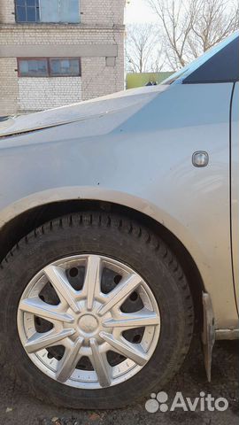 Переднее левое крыло skoda roomster