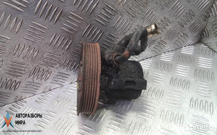 Насос гидроусилителя руля Jeep Cherokee KJ 2002