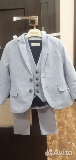 Пиджак и жилет на выпускной H&M 110