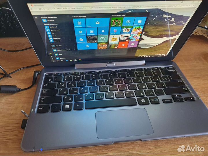 Ноутбук- планшет Samsung Ativ Smart PC 64 гб