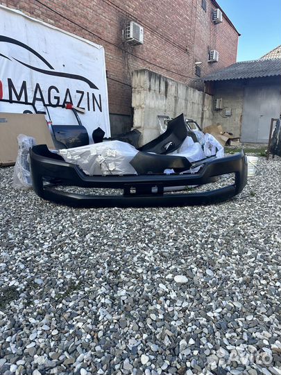 Бампер lc200 12-15 год