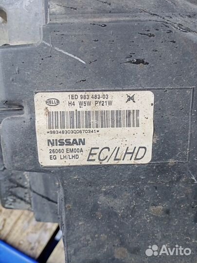 Фара левая nissan tiida 26060EM00A