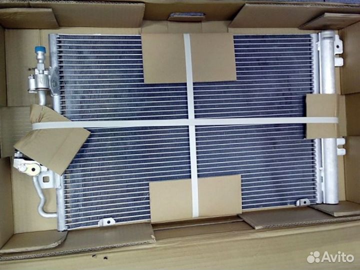 Радиатор кондиционера Опель Астра н h 2004 - 2010