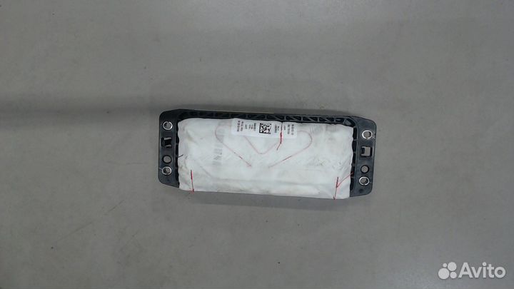 Airbag пассажира Audi Q3 2018, 2021