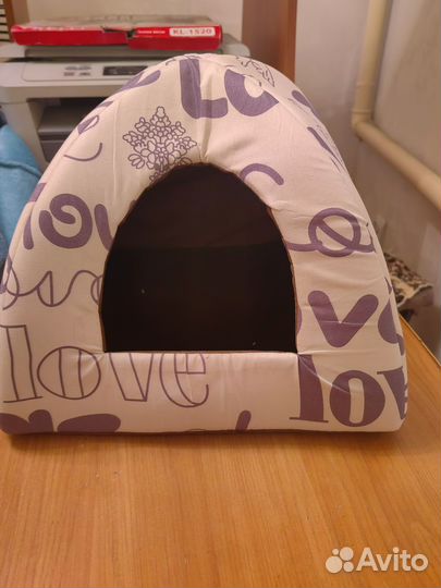 Домик для кошек и собак