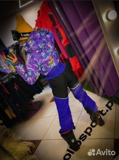 Комбинезон сноубордический/горнолыжный