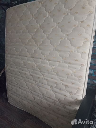 Матрас 160х200 бу