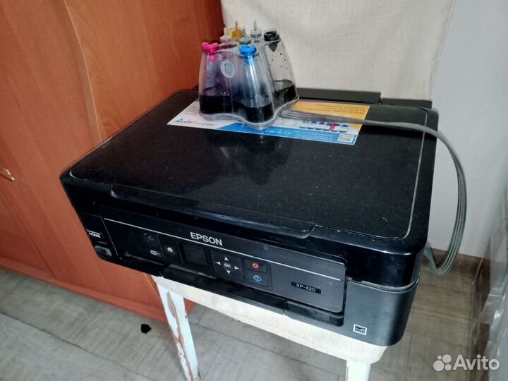 Продается принтер с смпч Epson XP-320