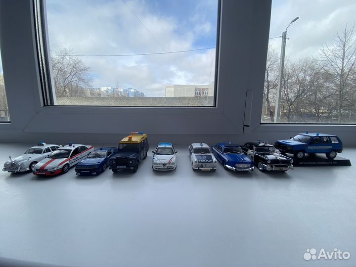 Полицейские машины мира