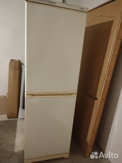 Холодильник бу stinol