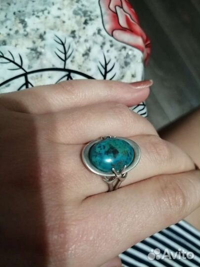 Кольцо с природной бирюзой