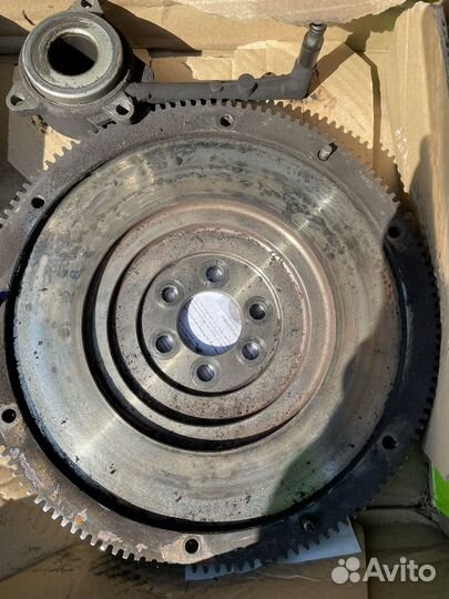 Маховик audi tt 8n