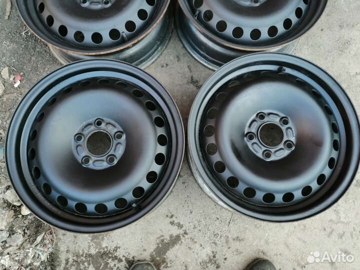 Ford r16 5x108 et52.5